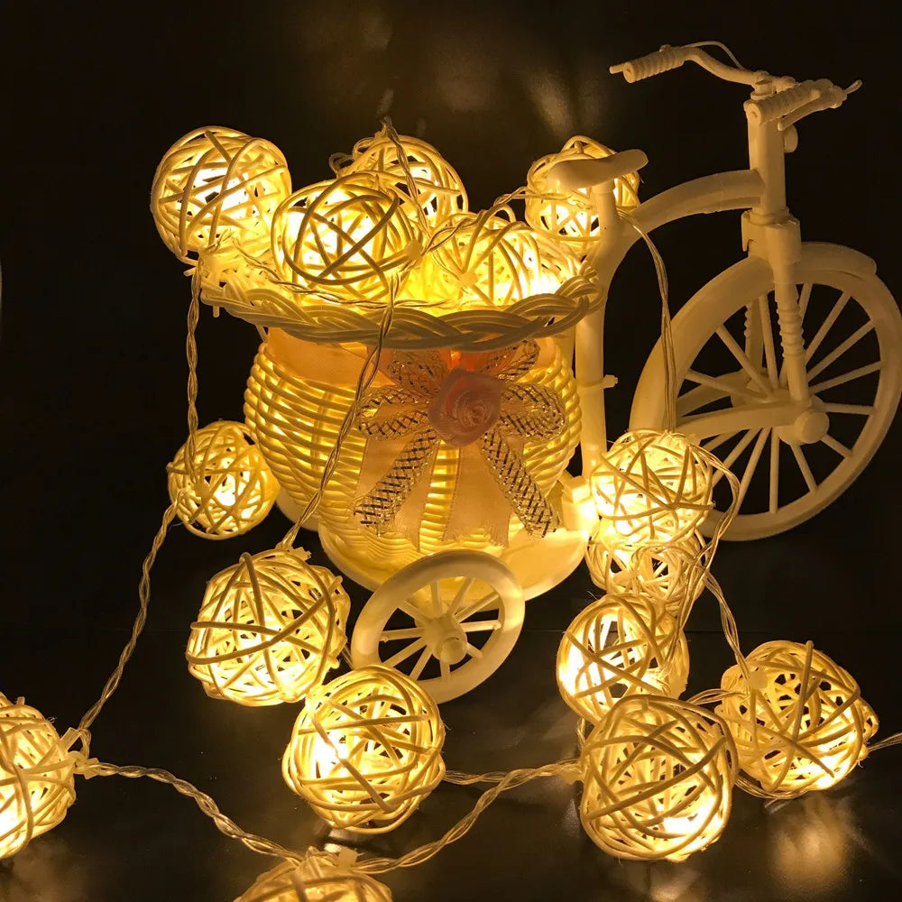 3M 20LED Rattan Ball Lichterkette – Elegante Stimmung Mit Warmweißem Licht 2