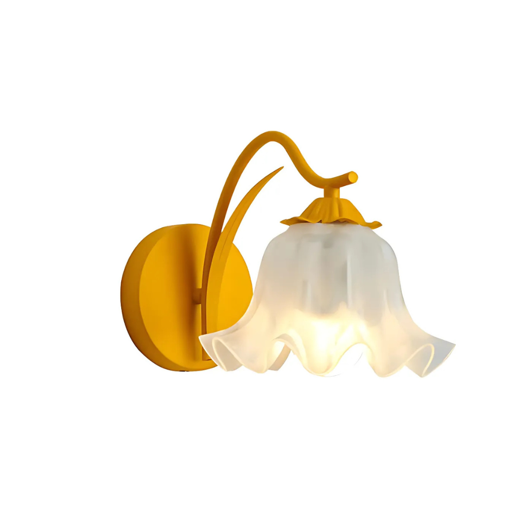 Dekorative Wandleuchte in Blumenform – Retro-Stil mit gewelltem Glasschirm
