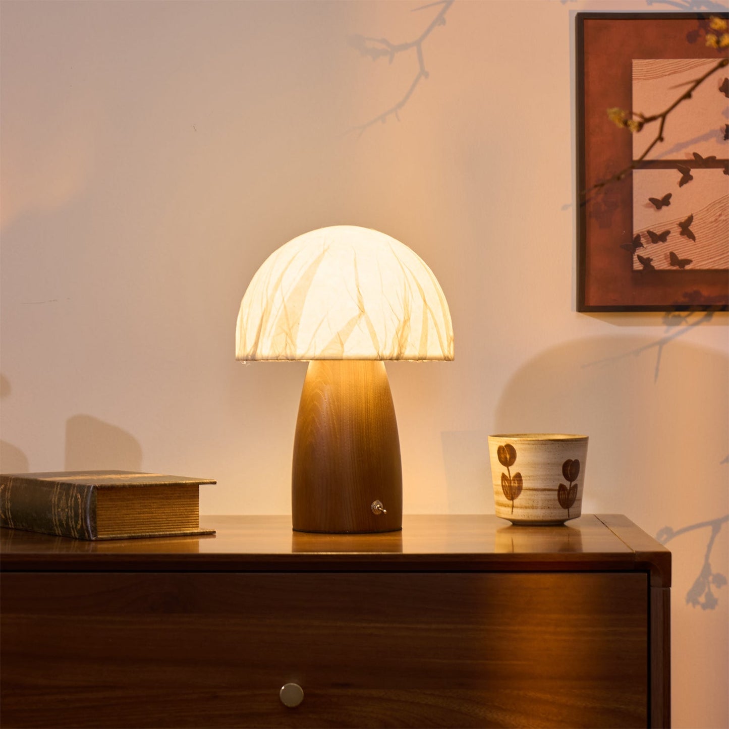 **ALICE PILZ TISCHLAMPE – Elegantes Design mit Klassischer Form** 4