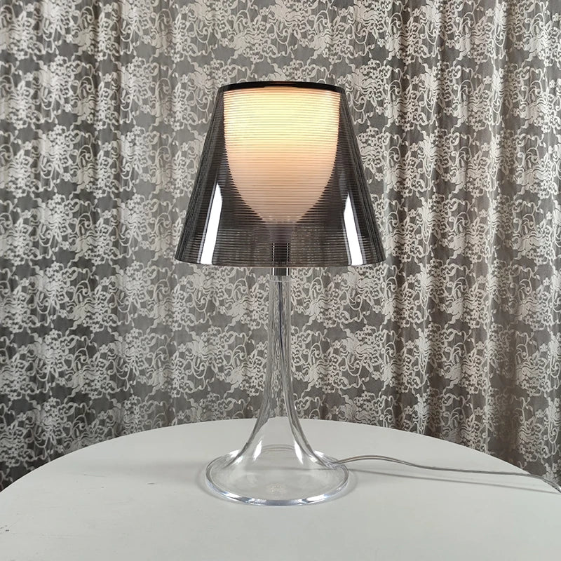 Acryltischlampe – Stilvolles Licht Für Gemütliche Räume 6