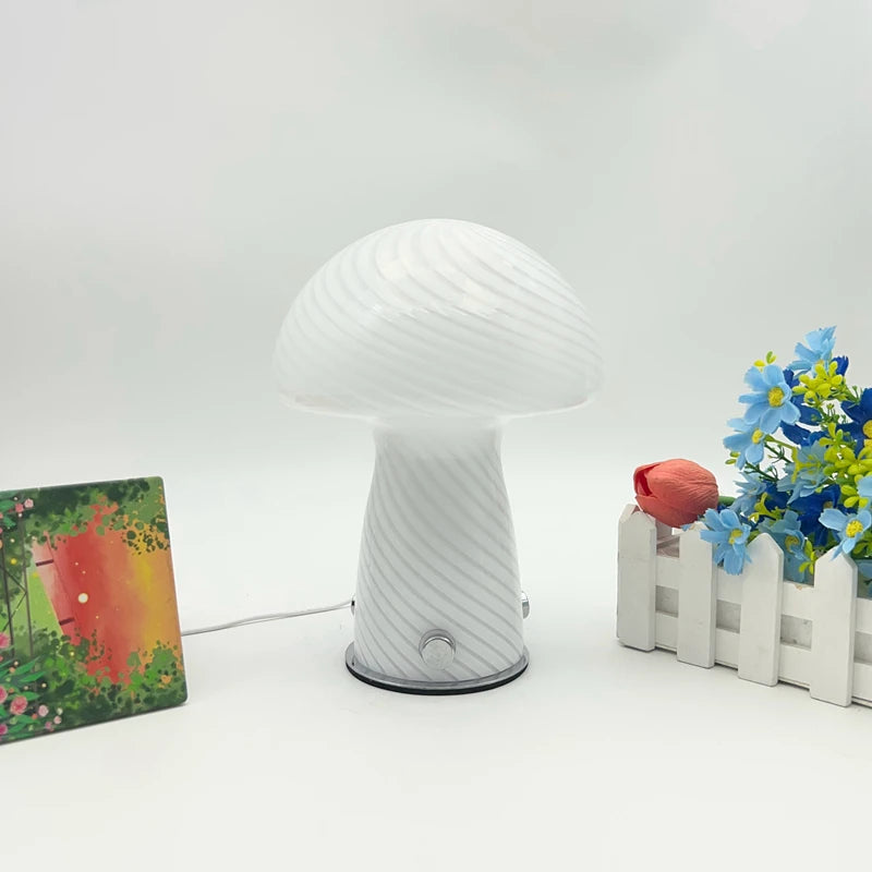 Bauhaus Nordische Pilzlampe – Elegantes Licht Für Gemütliche Abende 2