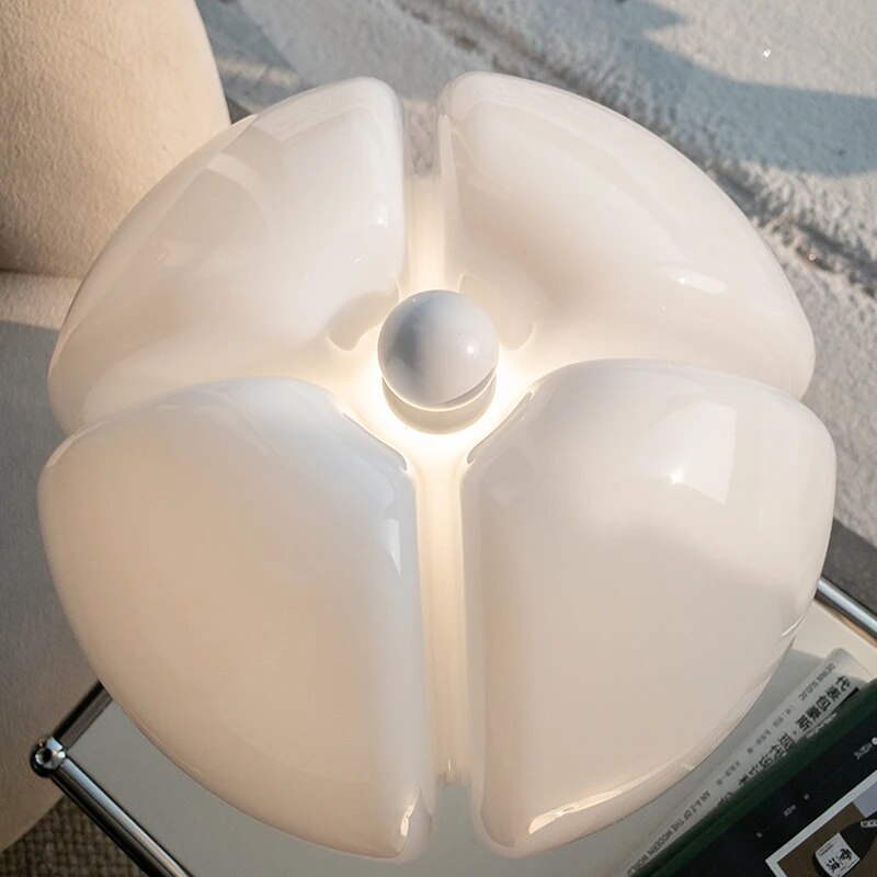 Blumen Tischlampe – Elegantes Retro Design Für Stilvolles Ambiente 6