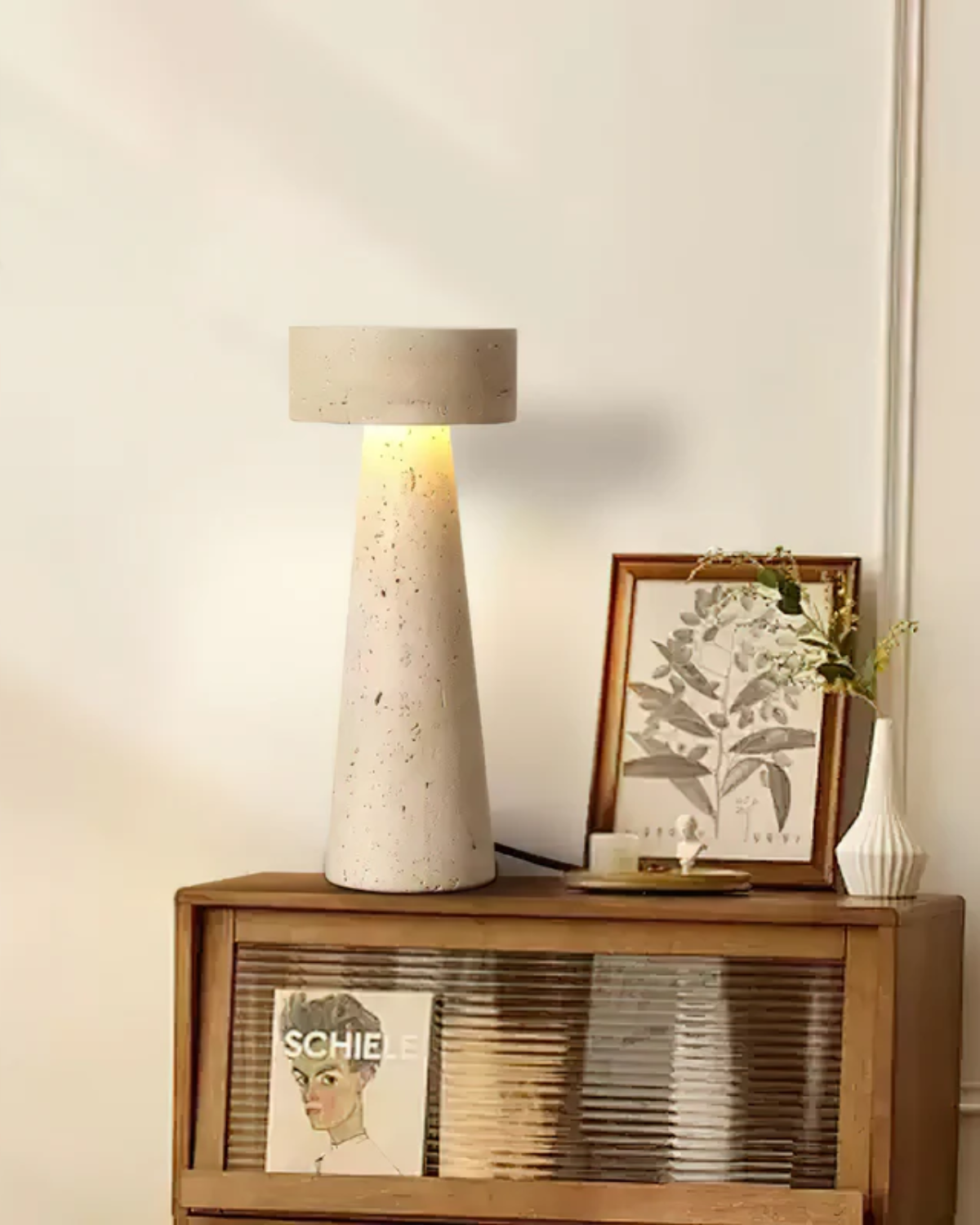Minimalistische Tischlampe Natursteinpfeiler – Ruhige Atmosphäre mit Diffusem Licht