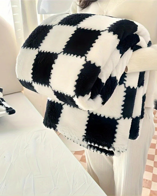 Carré-Douce Plaid – Elegante Wohndecke Mit Rautenmuster 10