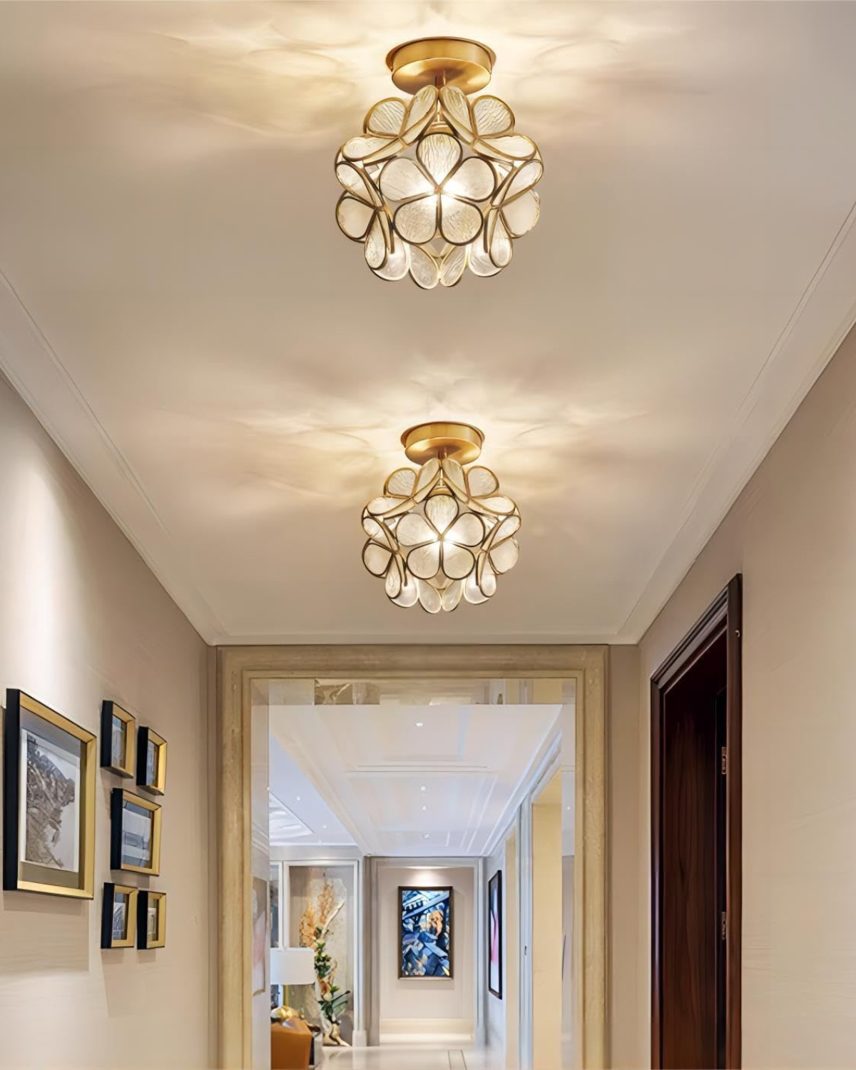 Deckenleuchte Inge – Elegante Lichtquelle mit Floralem Flair