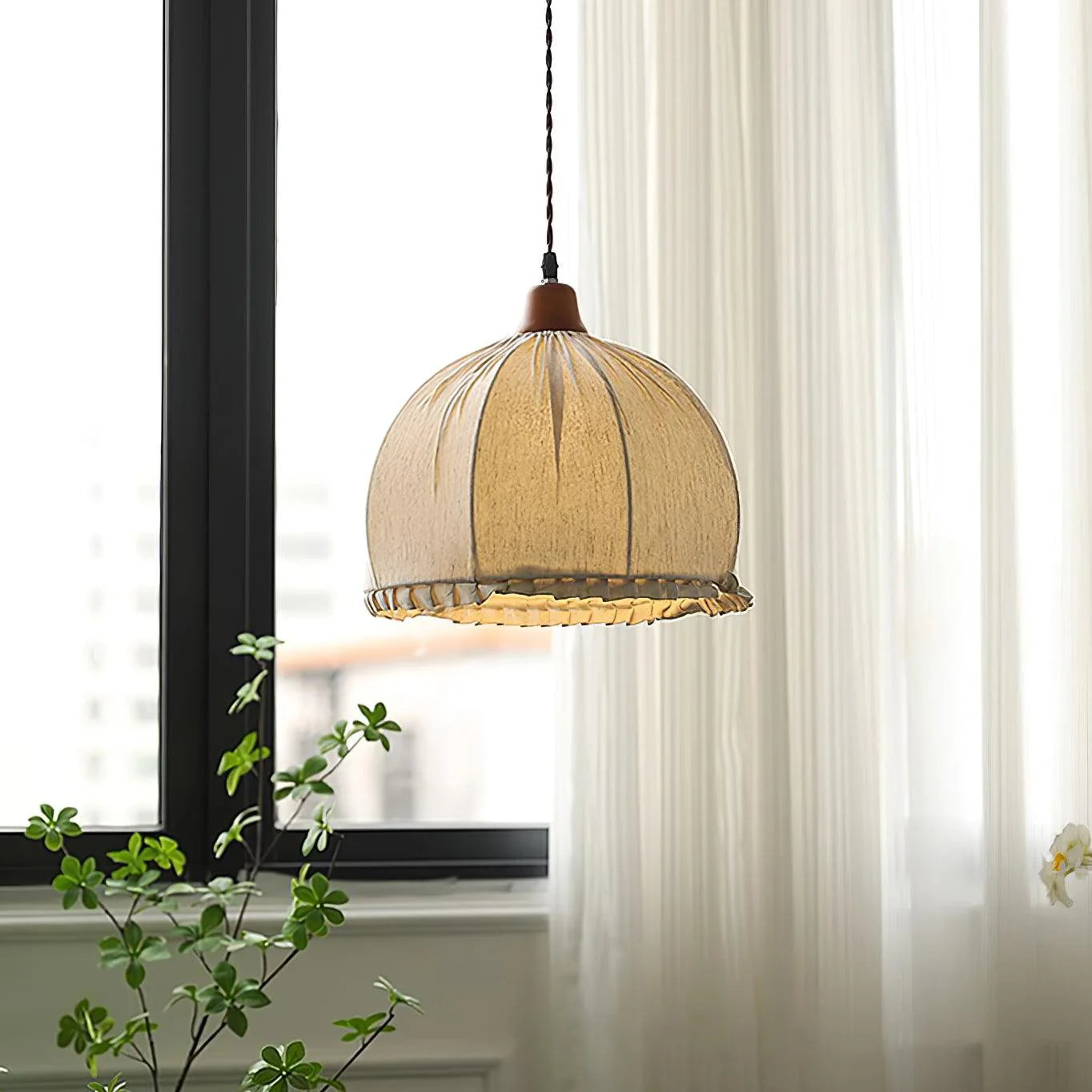 Dippa Pendelleuchte aus Holz und Stoff – Elegantes Design für Stilvolle Räume 2