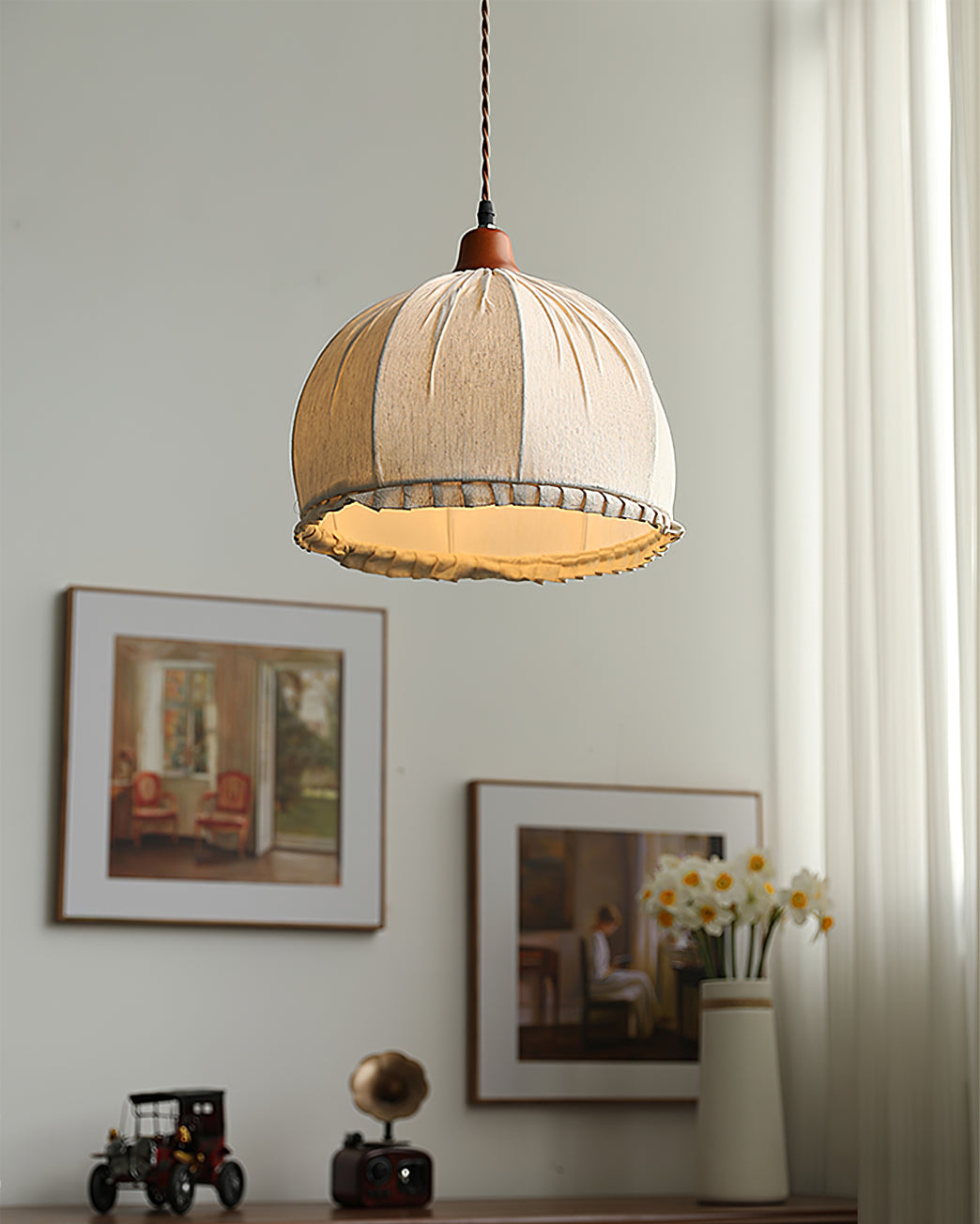 Dippa Pendelleuchte aus Holz und Stoff – Elegantes Design für Stilvolle Räume 6