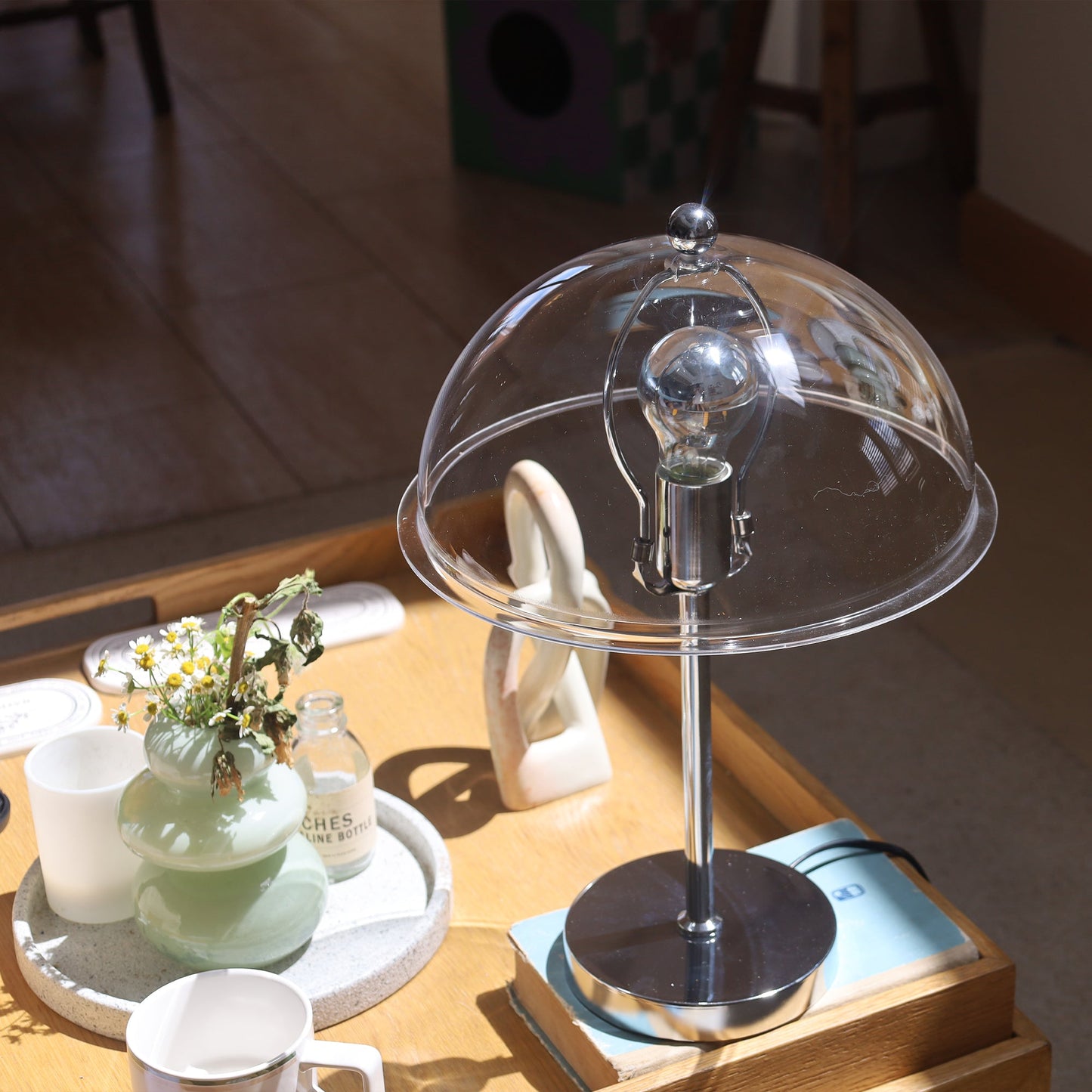 **Edinburgh Tischlampe – Elegante Verbindung von Tradition und Moderne** 2