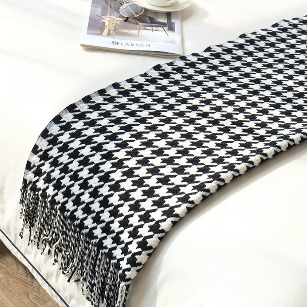 **Étoile Noir Wurfdecke – Zeitlose Eleganz für Ihr Zuhause** 5