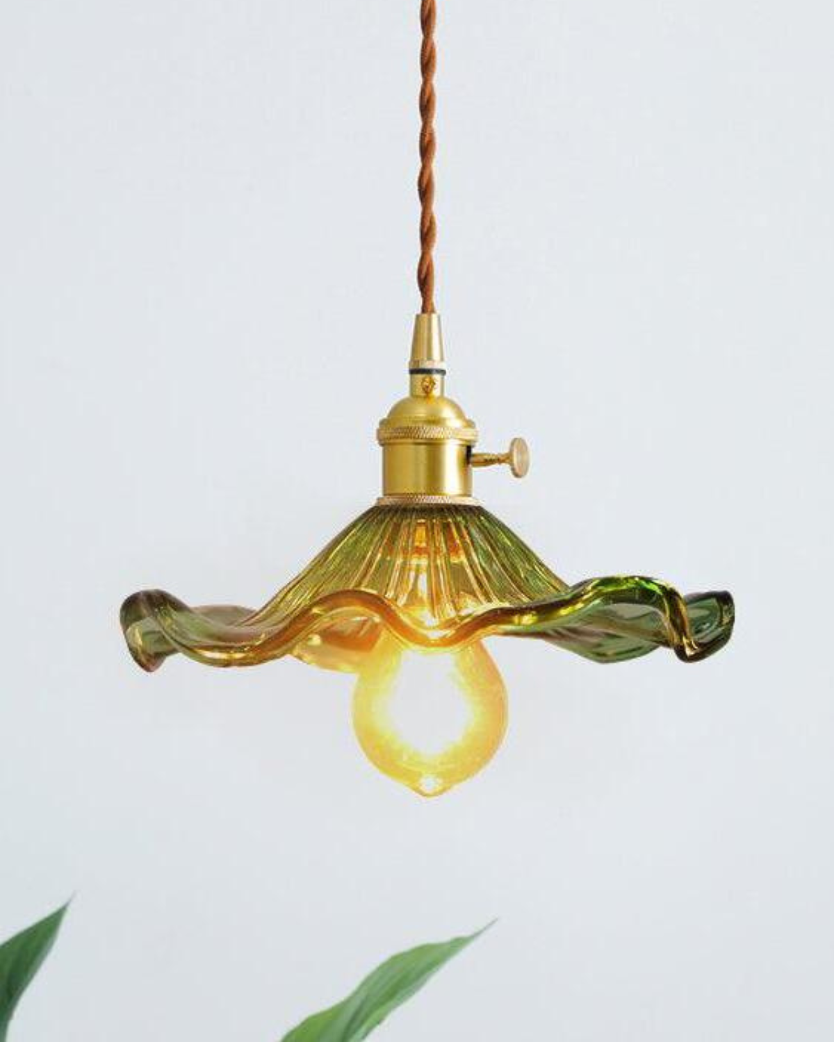 Vintage Hängelampe Fleurie – Vintage-Blütenform für Warme Atmosphäre