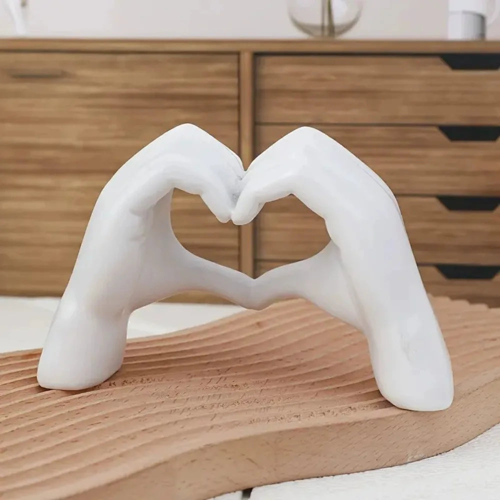 Harz Liebe Geste Statuen – Exquisite Skulptur Für Stilvolle Räume 6