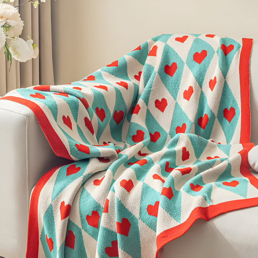 HeartiKnit Plaid Fleecedecke – Kuschelige Eleganz mit Herzmuster 1