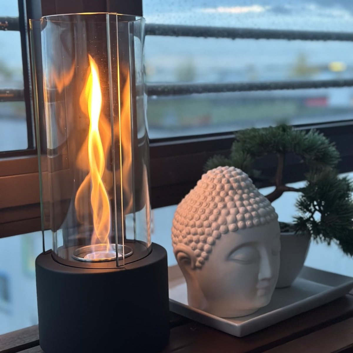 Ignis Tischlampe – Zeitlose Eleganz für Bezaubernde Abende 4
