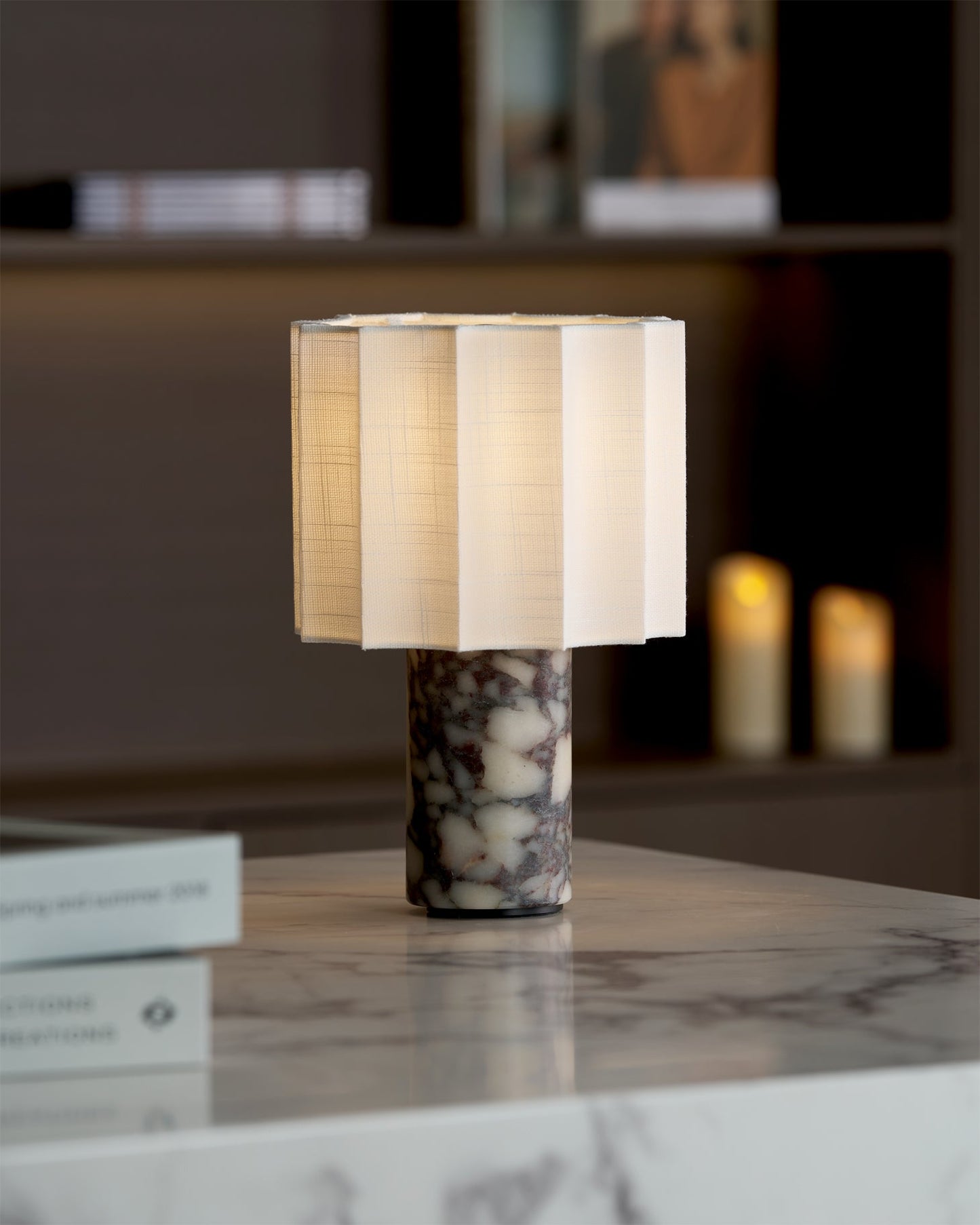 **KANE INTEGRIERTE BATTERIE TISCHLAMPE – Elegantes Design mit Marmorbasis** 6