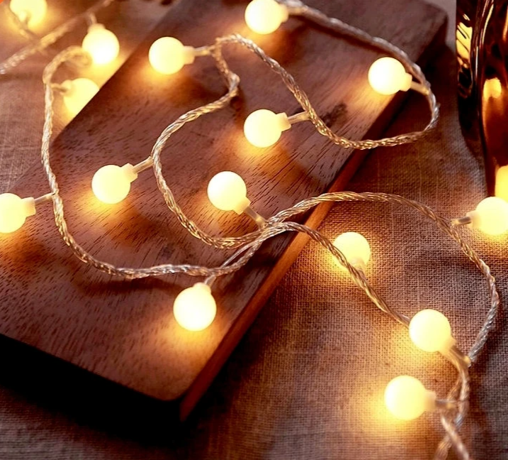 LED-Kugel-Weihnachtslichter – Festliche Atmosphäre Für Drinnen Und Draußen 2