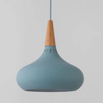 **LED-Pendelleuchte Metall und Holz – Stilvolle Beleuchtung für Ihr Zuhause** 6