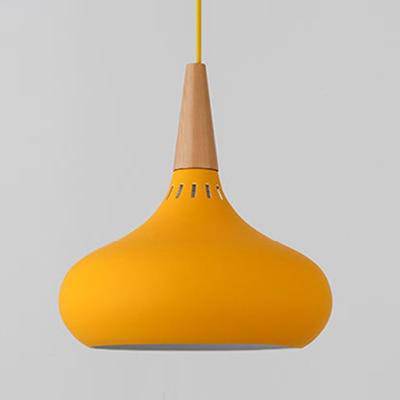 **LED-Pendelleuchte Metall und Holz – Stilvolle Beleuchtung für Ihr Zuhause** 8