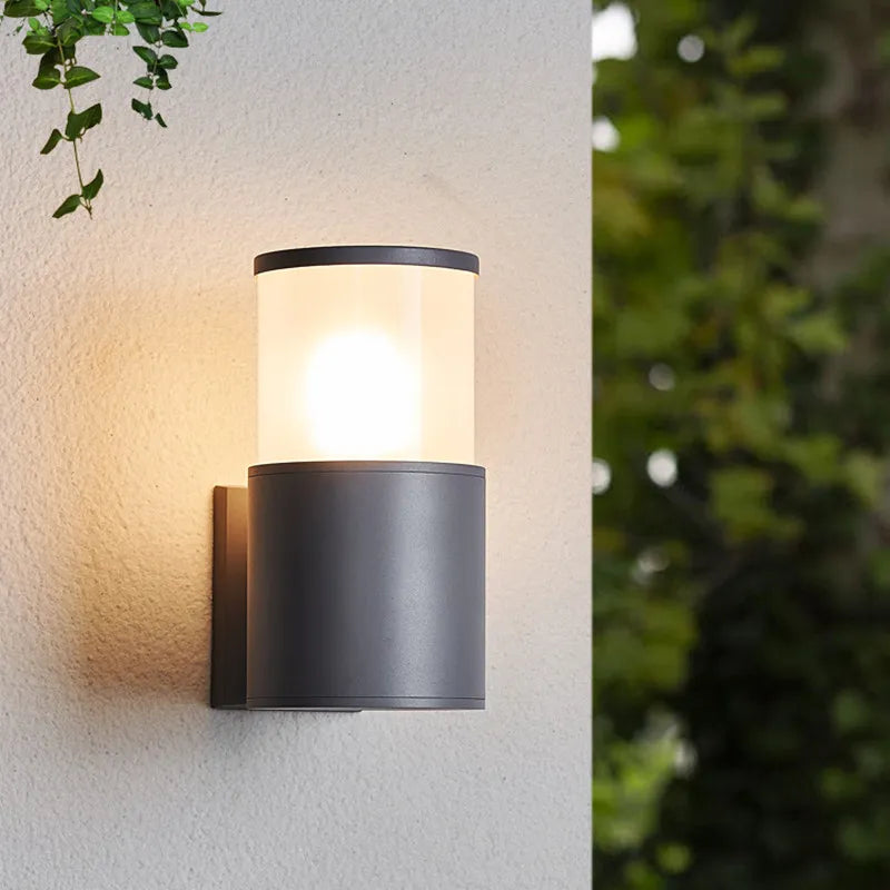 **LED-WANDLEUCHTE IM FREIEN – Wasserdichte Gartenbeleuchtung für Stil und Sicherheit** 0