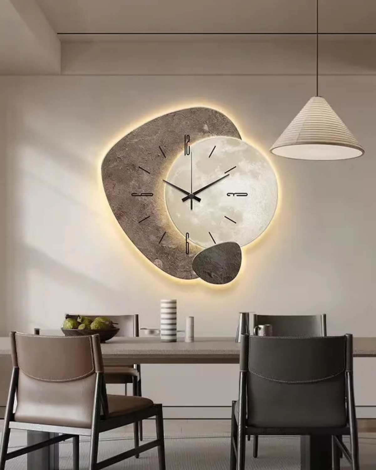 **Lune Aura Uhr – Zeitlose Eleganz mit Mondmotiv** 4