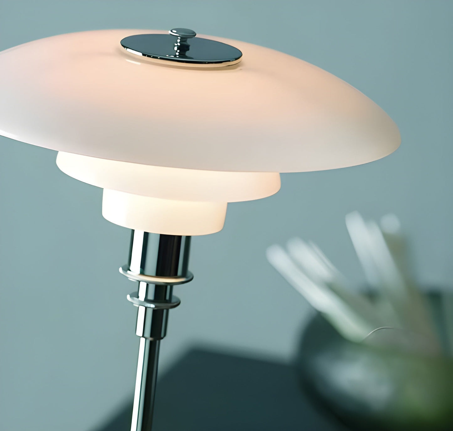 NordiGlow LED Tischlampe – Elegantes Glasdesign Mit Dimmfunktion 5