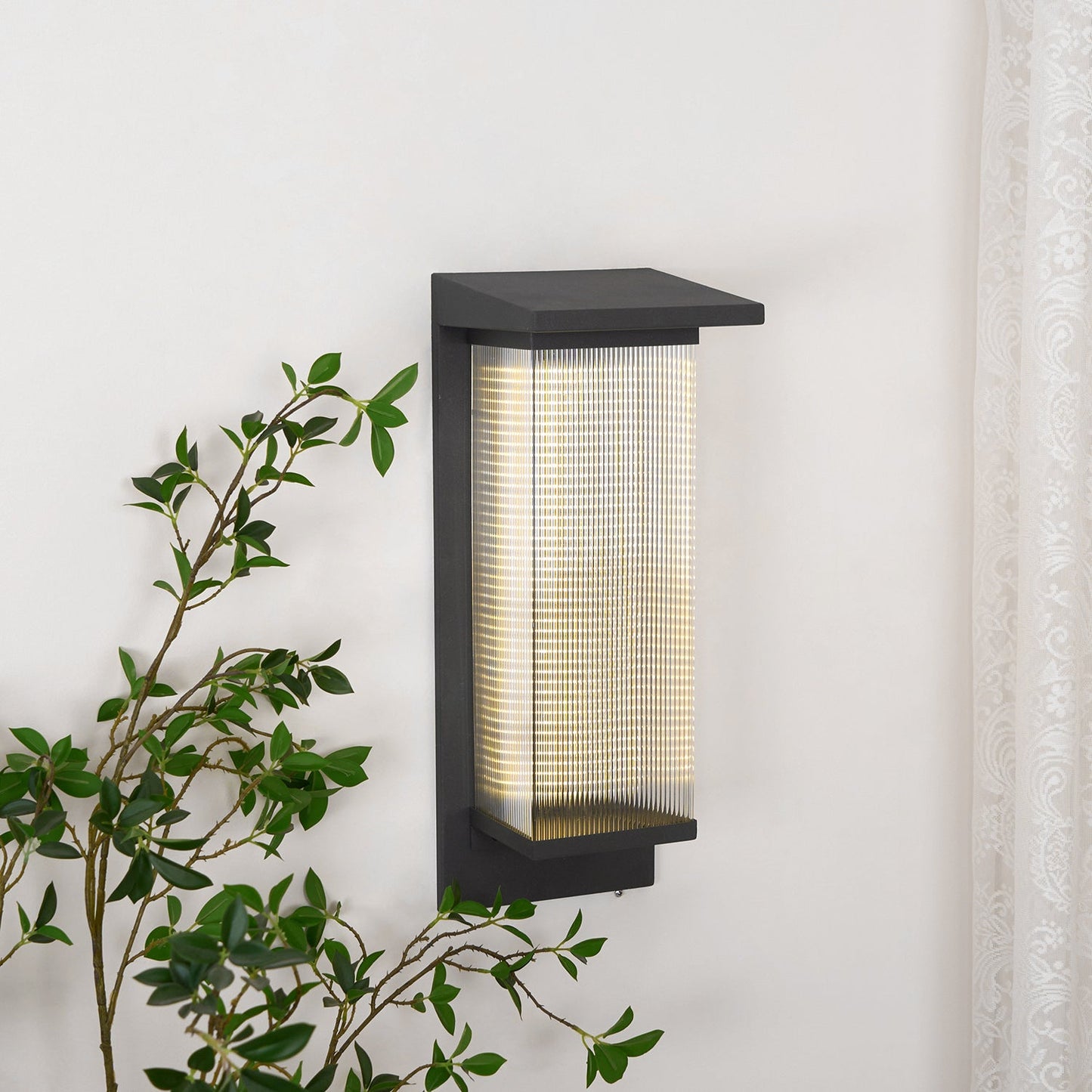 Oleron Außenwandleuchte – Elegante Lichtquelle für Ihren Garten 8