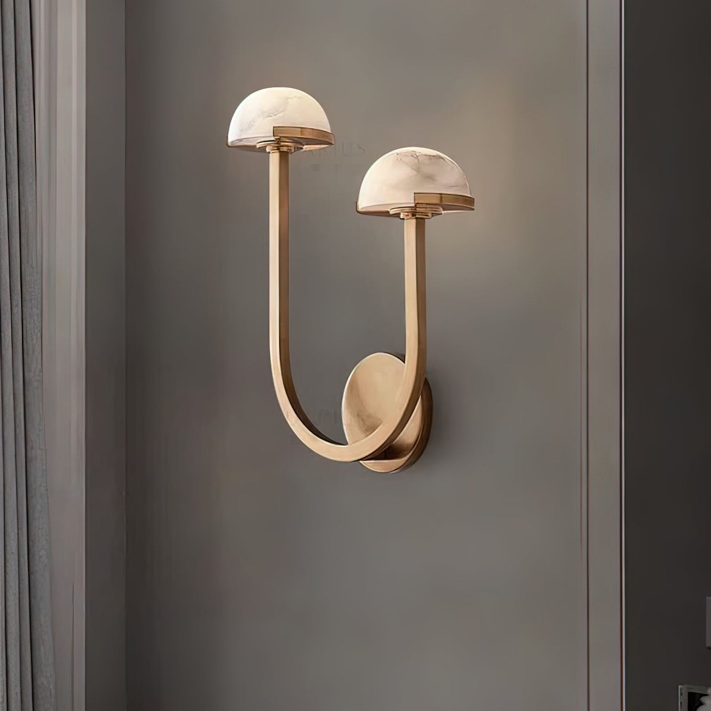 **Pilz Alabaster Wandlampe – Elegantes Design mit Sanftem Licht** 3