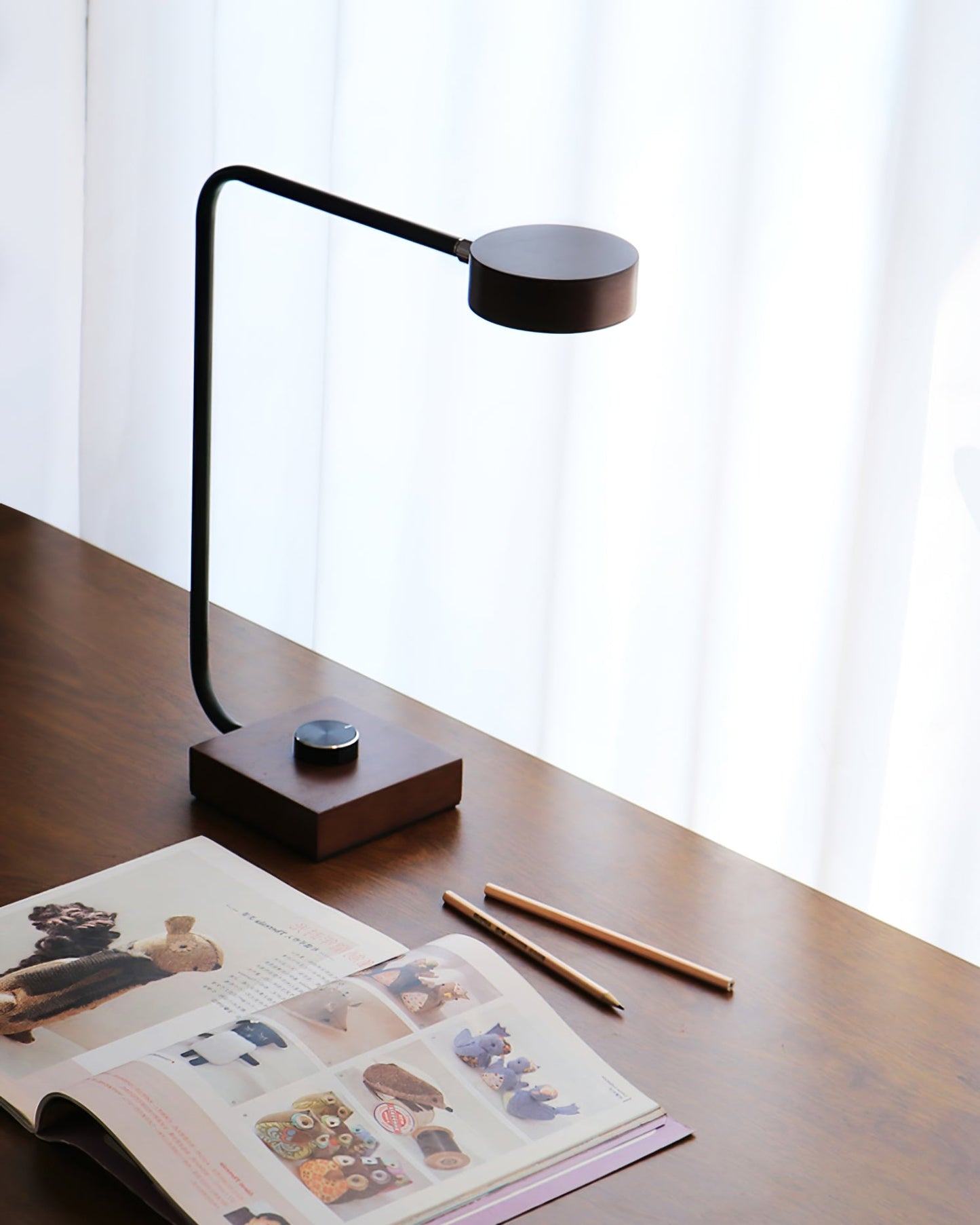 Rondo Tischlampe – Stilvolles Design für Einladende Atmosphäre 8