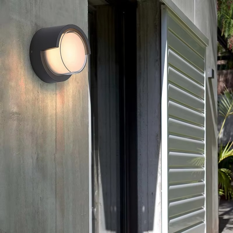 SOLVENA Außen Wandlampe – Elegante Geometrische Formen für Ihren Außenbereich 4
