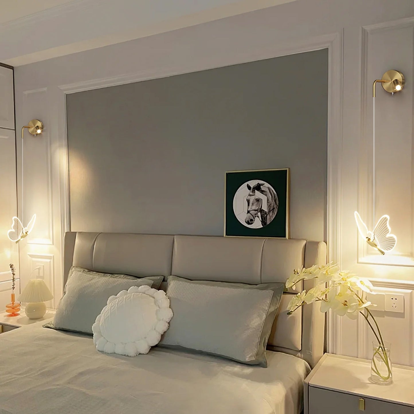 Schmetterlings Wandlampe – Elegantes Lichtspiel für Stilvolle Räume 6