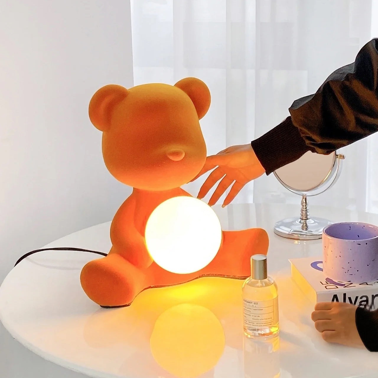 Teddy Tischlampe – Charmantes Design mit Sanfter Beleuchtung 3