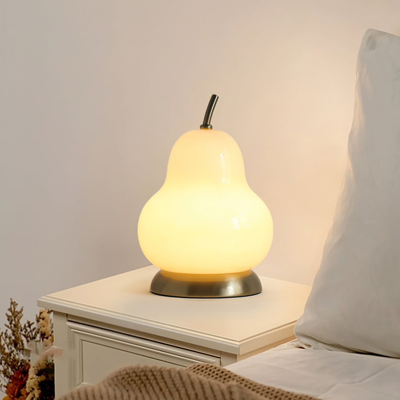Tischlampe Aus Birnenglas – Stilvolle Lichtquelle Für Einladende Atmosphäre 5