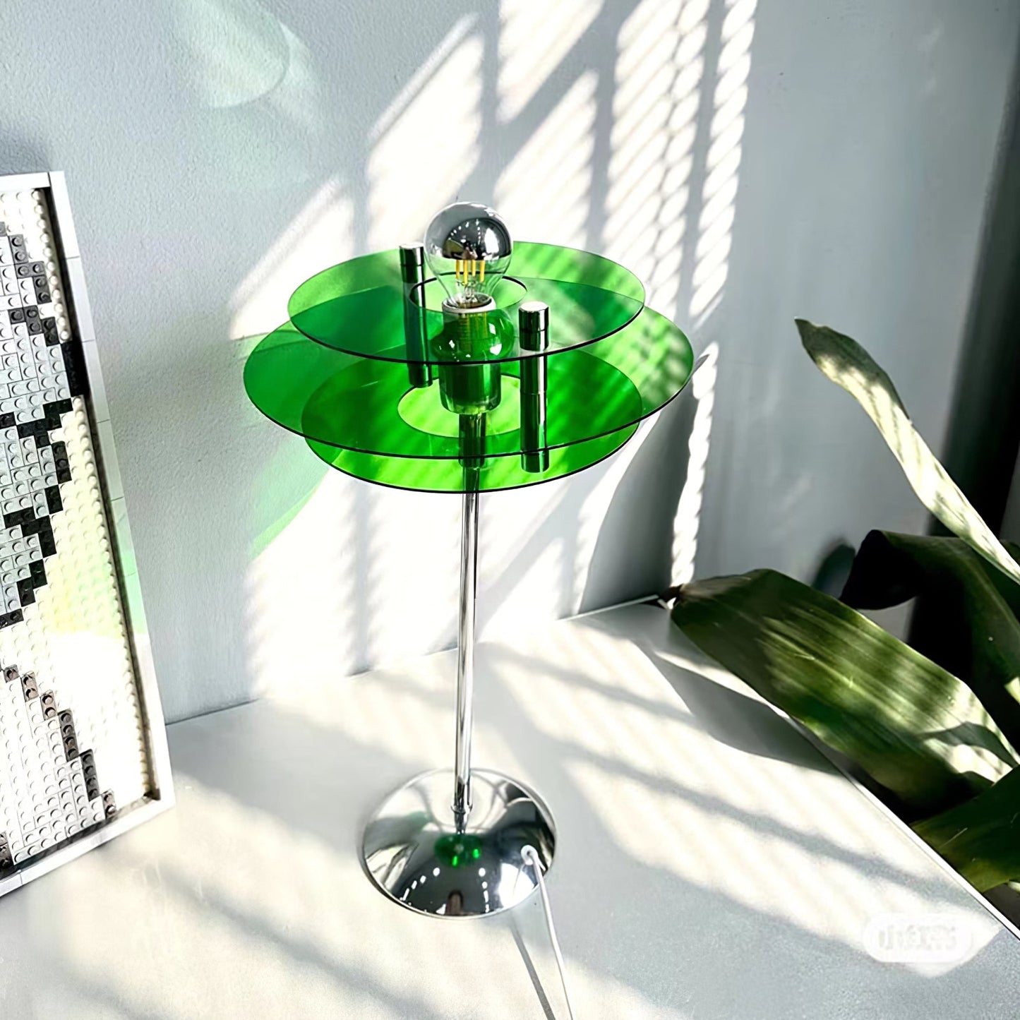 UFO Tischlampe – Stilvolle Akzentbeleuchtung für Jeden Raum 3