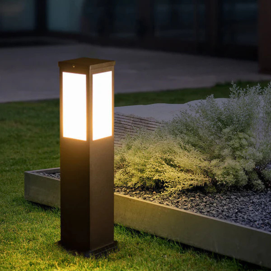 **Viora - Moderne Außenlampe mit Solarenergie** – **Energieeffiziente Beleuchtung für Ihren Garten** 3