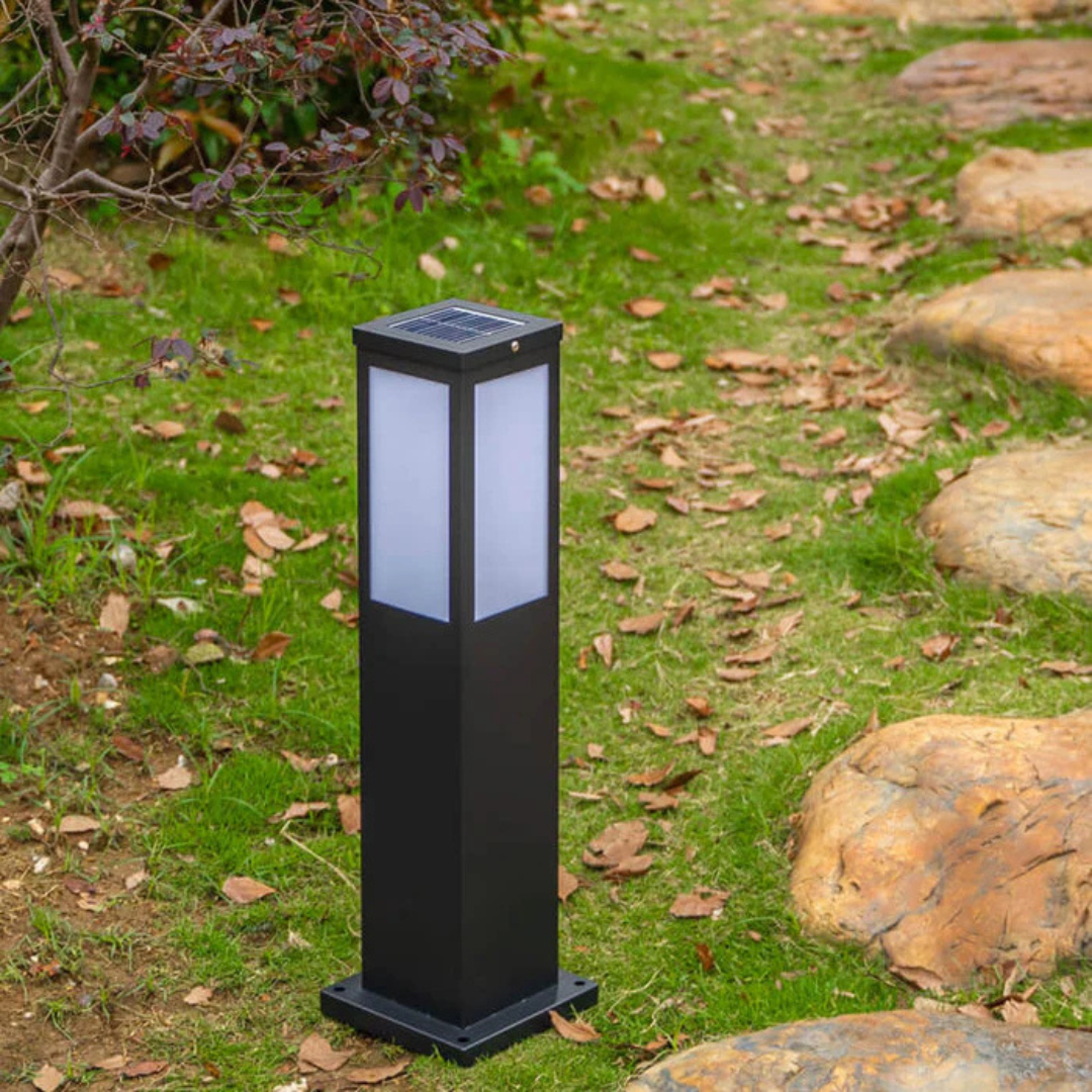 **Viora - Moderne Außenlampe mit Solarenergie** – **Energieeffiziente Beleuchtung für Ihren Garten** 4