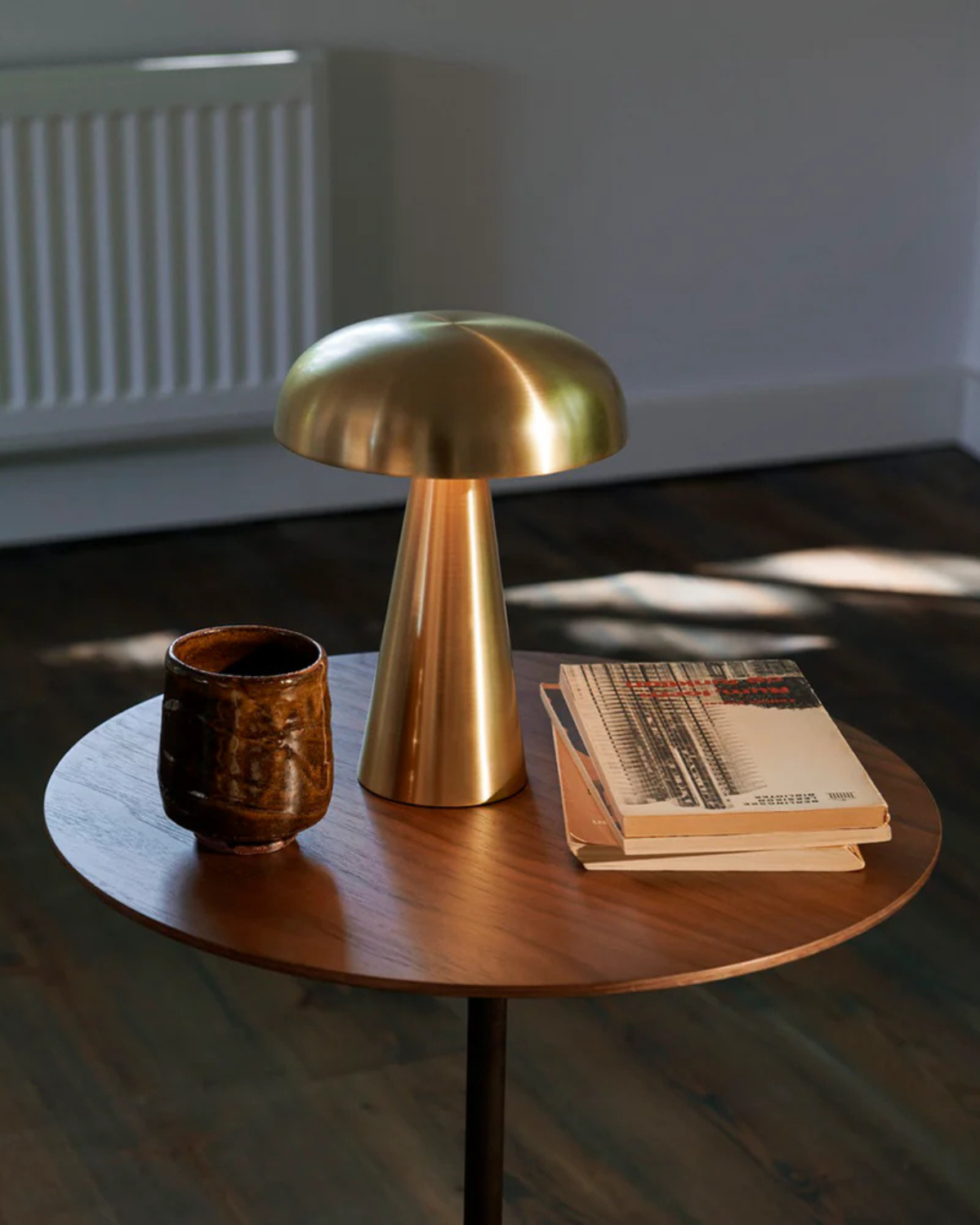 Tischlampe Pilzform – Sanftes Licht in Warmer Glut