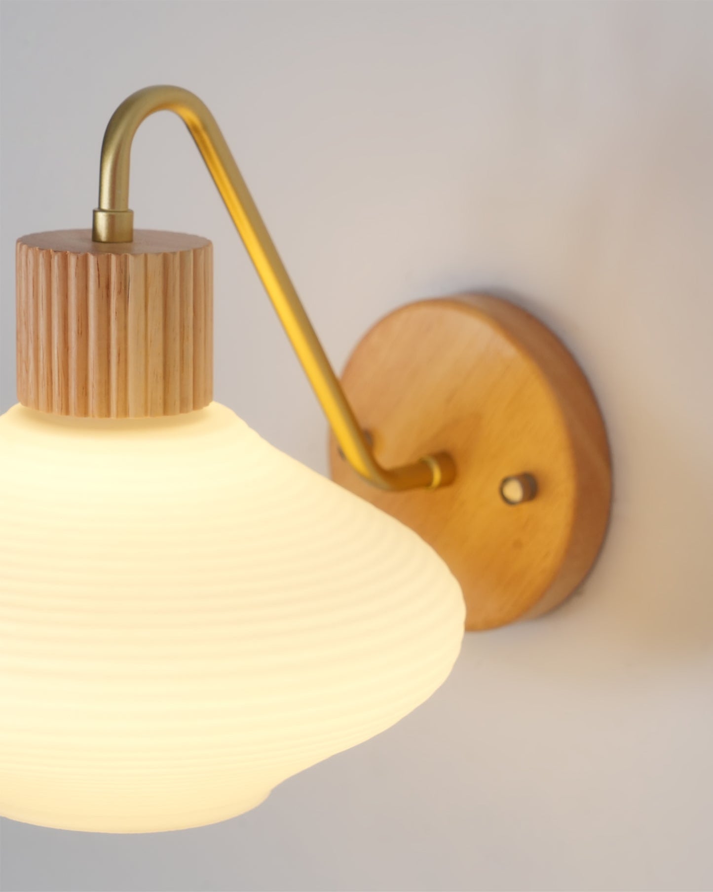 Wohlert Wandleuchte – Stilvolles Holzdesign Mit Eleganz 5
