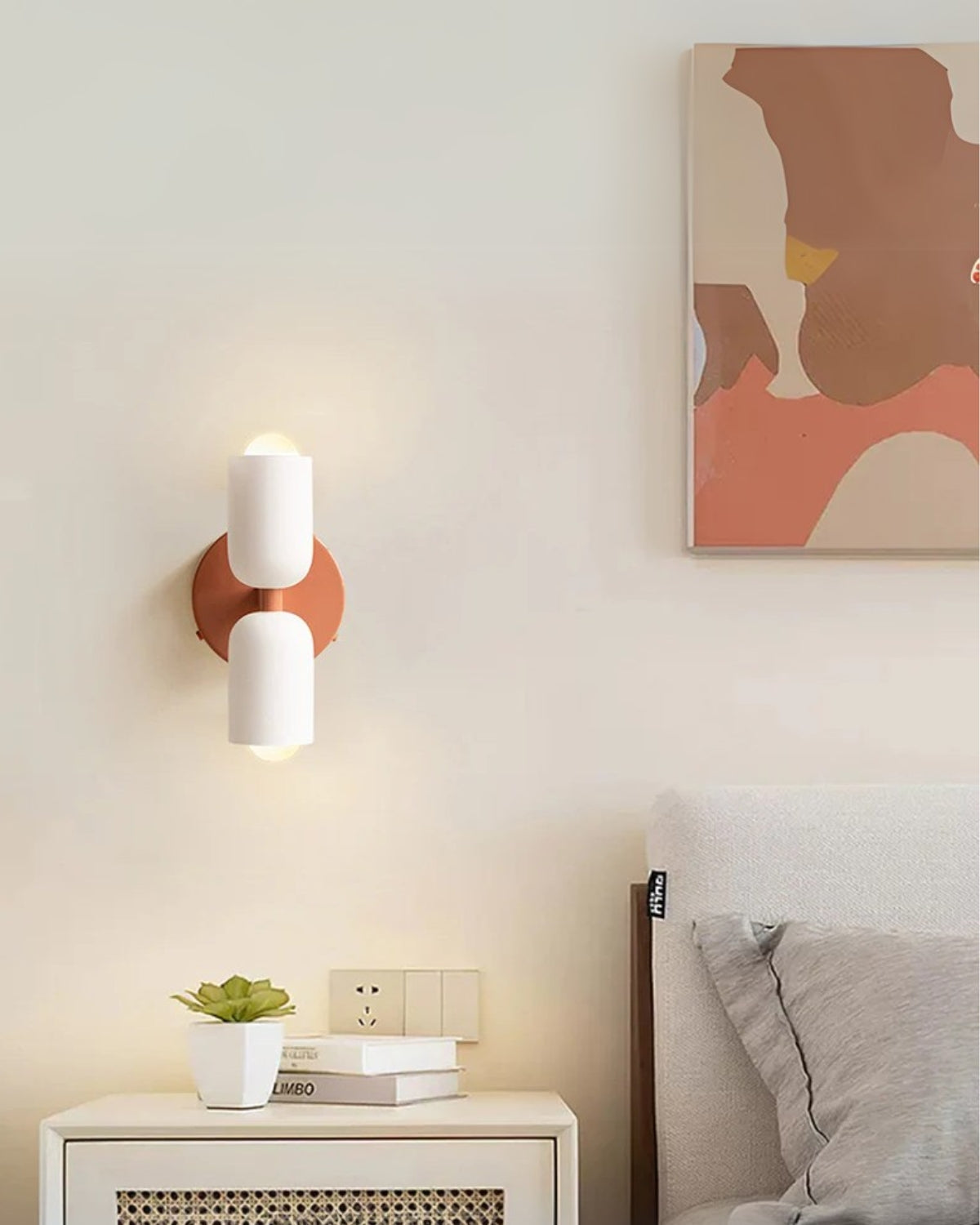 Wandleuchte Doppeloval – Symmetrisches Licht mit Goldakzent