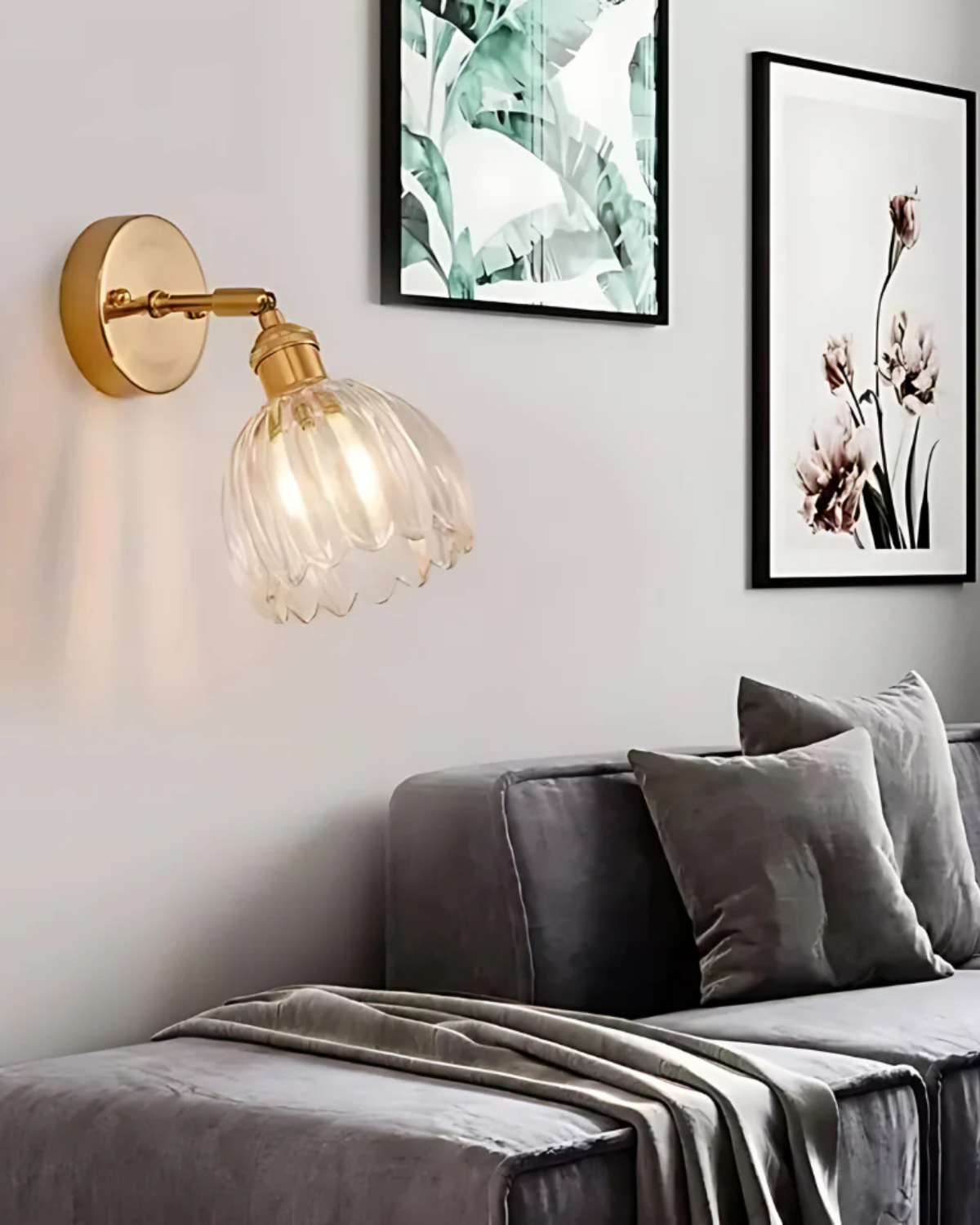 Wandleuchte Glaskuppel Vintage – Sanftes Licht mit Klassischer Note