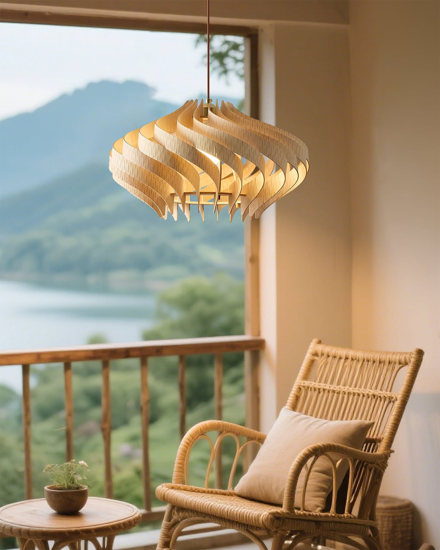 <strong>Serentia Pendelleuchte</strong> – Skulpturales Design mit Warmem Licht 3