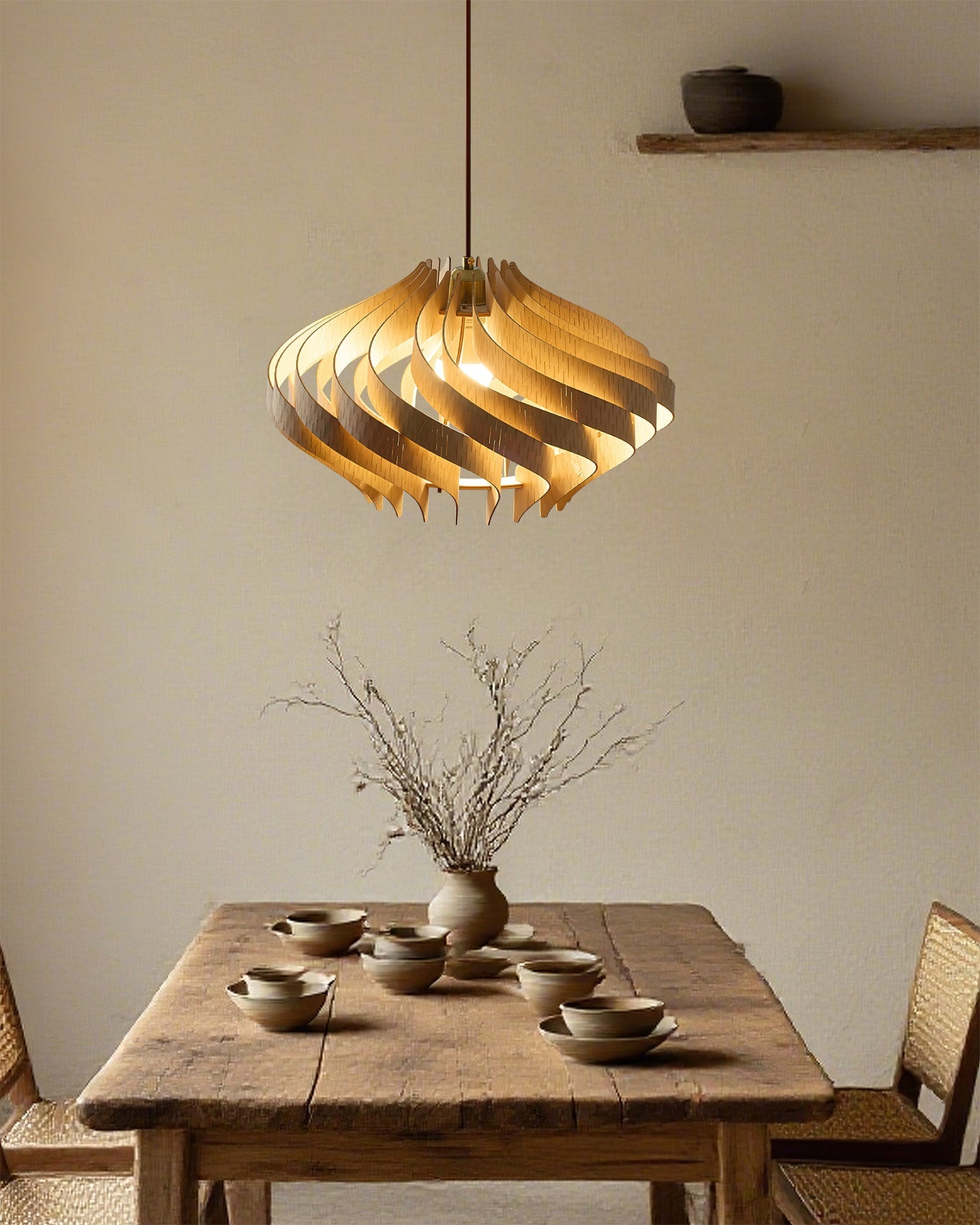 <strong>Serentia Pendelleuchte</strong> – Skulpturales Design mit Warmem Licht 6
