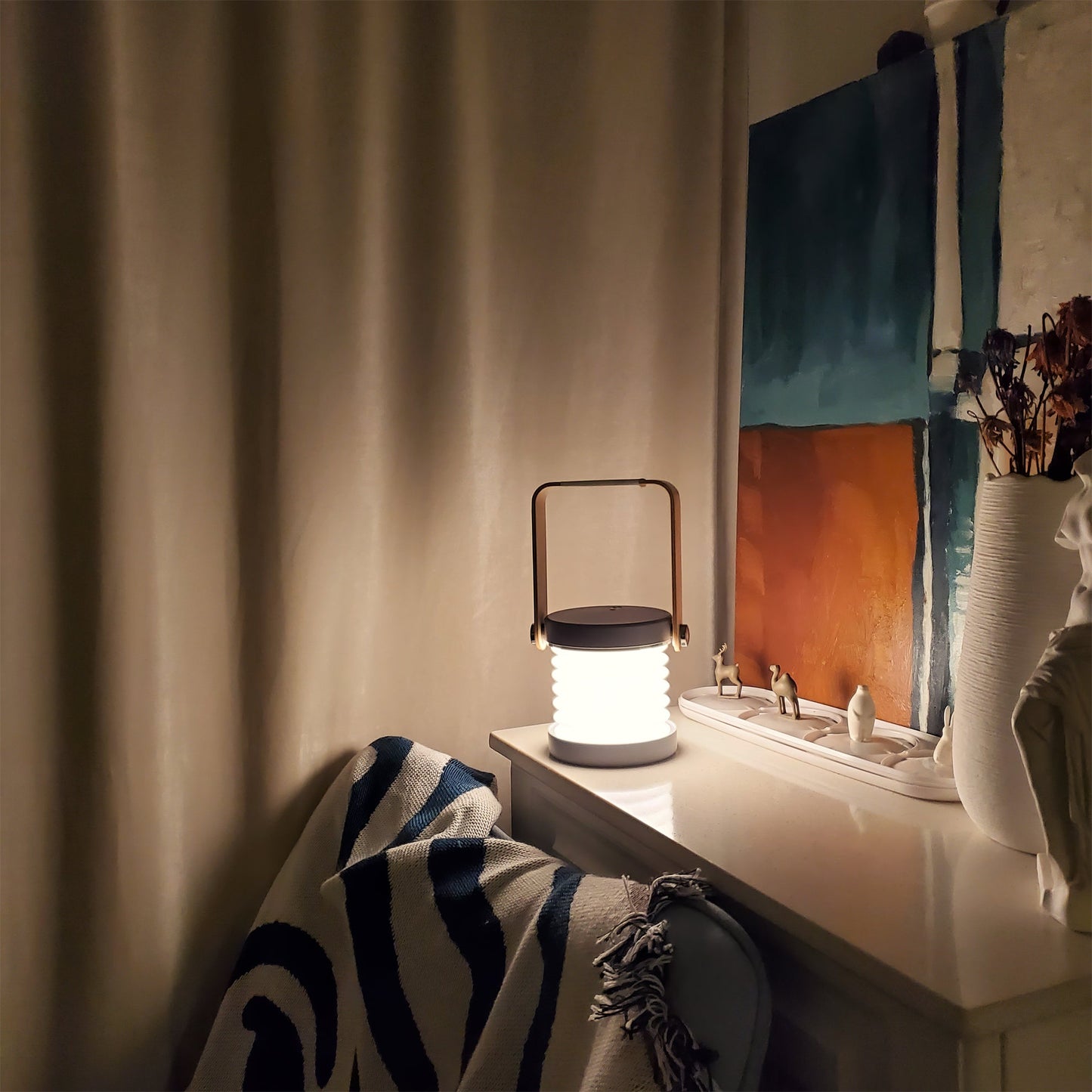 <strong>Tragbare Laternen-Tischlampe</strong> – Charmantes Licht für Gemütliche Abende 4