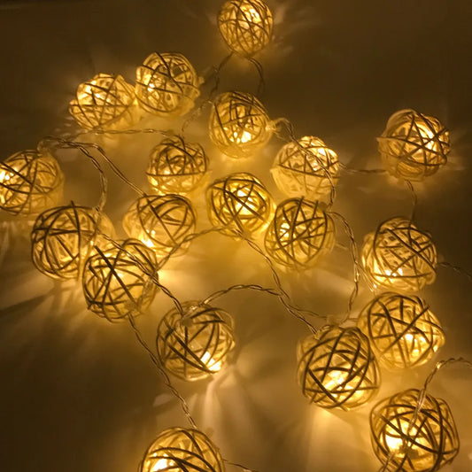 3M 20LED Rattan Ball Lichterkette – Elegante Stimmung Mit Warmweißem Licht 3