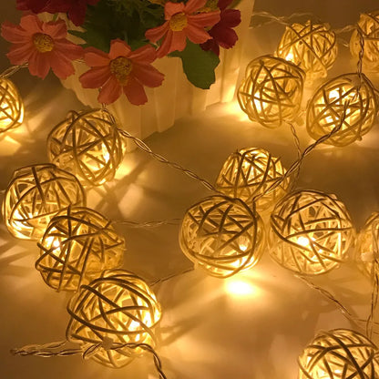 3M 20LED Rattan Ball Lichterkette – Elegante Stimmung Mit Warmweißem Licht 4