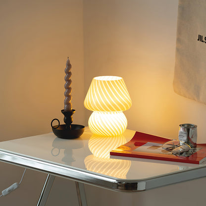 ANSEL Glas Tischlampe – Elegante Beleuchtung für Ihr Zuhause 5
