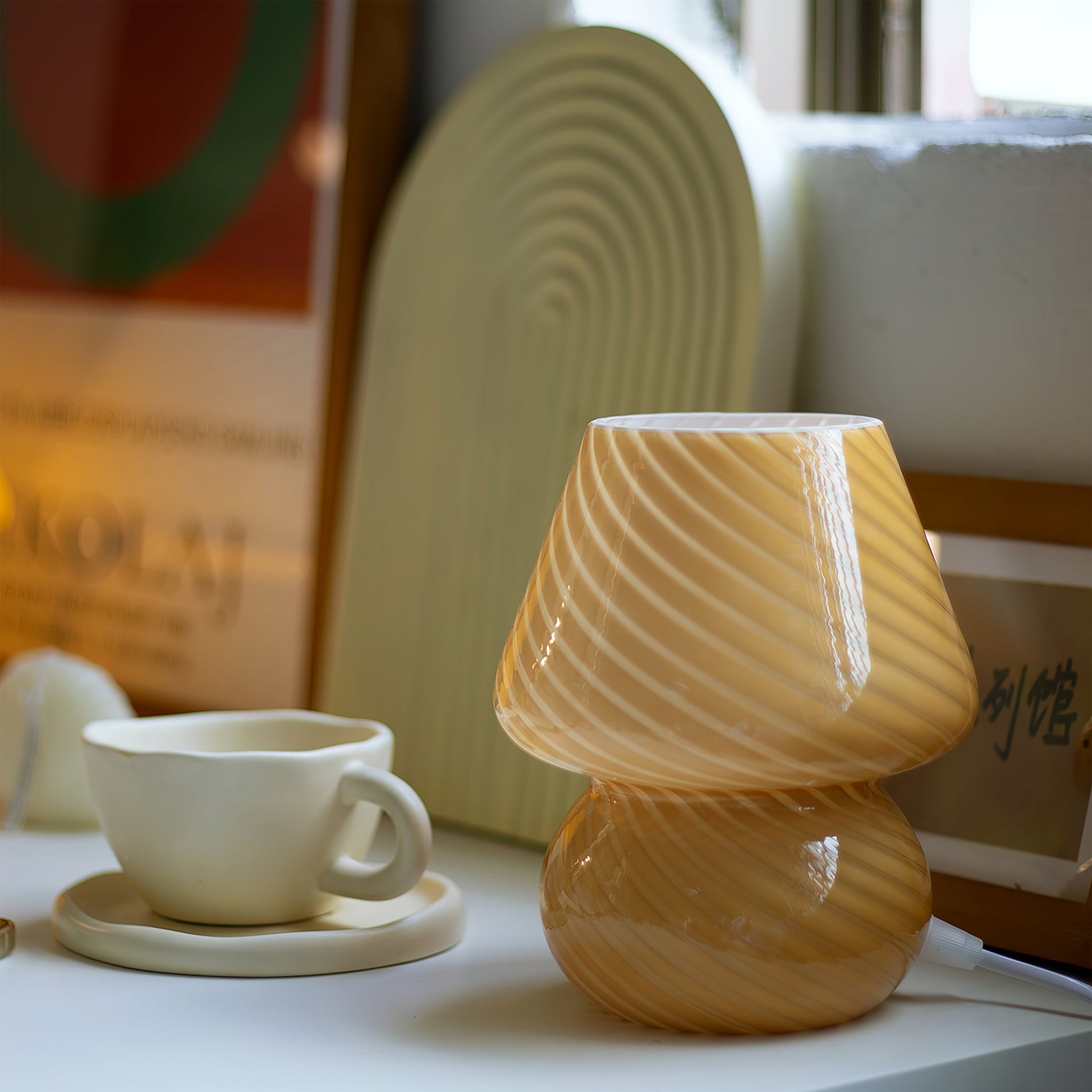 ANSEL Glas Tischlampe – Elegante Beleuchtung für Ihr Zuhause 8