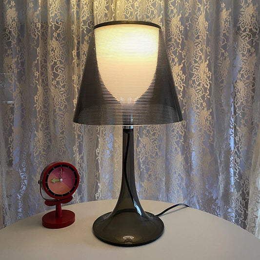 Acryltischlampe – Stilvolles Licht Für Gemütliche Räume 0