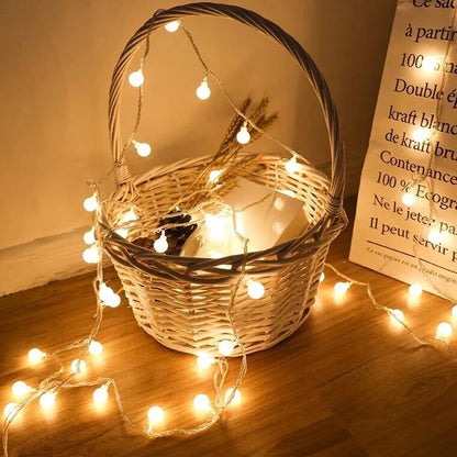 Ball LED Lichterkette – Charmante Beleuchtung Für Feste 1