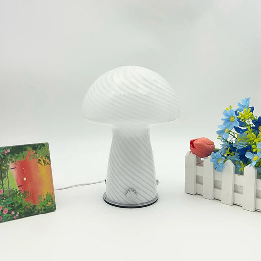 Bauhaus Nordische Pilzlampe – Elegantes Licht Für Gemütliche Abende 2