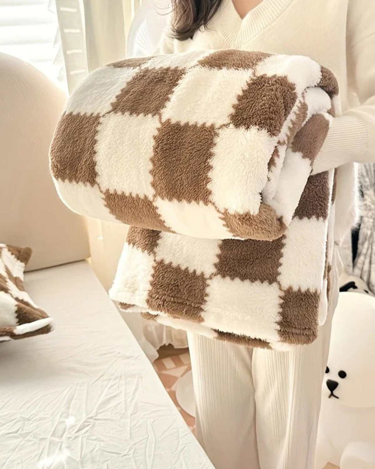 Carré-Douce Plaid – Elegante Wohndecke Mit Rautenmuster 5
