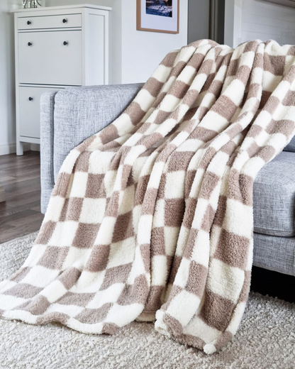 Carré-Douce Plaid – Elegante Wohndecke Mit Rautenmuster 8
